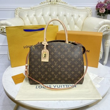 Louis Vuitton（ルイヴィトン）グラン・パレ MM M45898